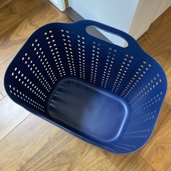 洗濯カゴの画像
