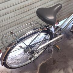 自転車中古　BRIDGESTONE　内装3段変速　オートライト　鍵新品　タイヤ26インチ　カラーシルバーの画像