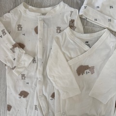H&M エイチアンドエム　ベビー5点セットの画像