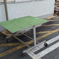 オリジナル作業用テーブル　DIYガレージなどにいかがでしょうか？