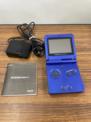 ゲームボーイアドバンスSPとソフト多数 ゲームボーイアドバンスSPとソフト多数