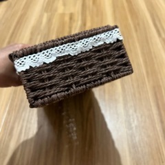レース　ブラウン　テッシュカバー　ケースの画像