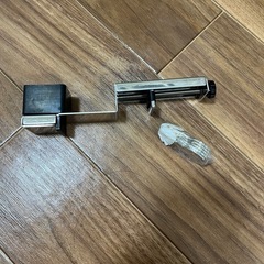 勝手口 裏口 扉の防犯用の鍵の画像