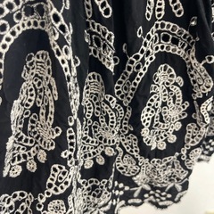 フリーズショップ　刺繍入り黒五分袖チュニック　ワンピース　レディースの画像