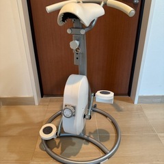 一輪車型エアロバイクの画像