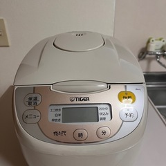 TIGER  5.5合炊き マイコン炊飯器