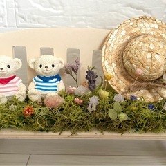 ベンチに座ったくまちゃんたち♡の画像