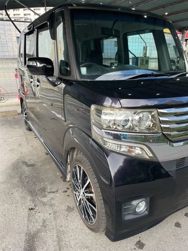 Ｎ-BOX カスタム　24年式