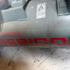 コンプレッサー　HITACHI ベビコン　2.2P-9.5VA6