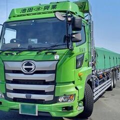 未経験から月収50万も！全国を走る、安心＆安定の大型ドライ…