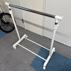 物干し竿　縦880-1520横800奥450の画像