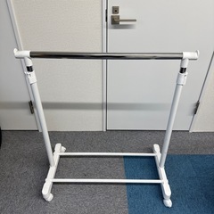 物干し竿　縦880-1520横800奥450