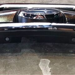 ★美品! SUBARU スバル レガシィ BM BR 6カ/91121-AJ000 3カ/91121-AJ010 フロントグリル 純正パーツ 札幌発　リサイクルショップ札幌　買取本舗　西野店の画像