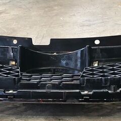 ★美品! SUBARU スバル レガシィ BM BR 6カ/91121-AJ000 3カ/91121-AJ010 フロントグリル 純正パーツ 札幌発　リサイクルショップ札幌　買取本舗　西野店の画像