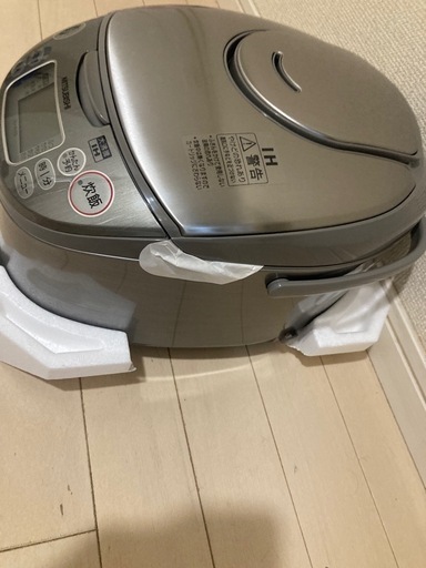 炊飯器　NJ-KH10-S 三菱　美品