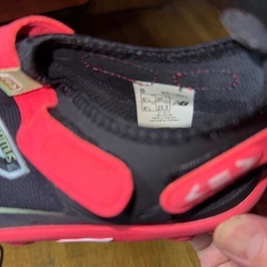 マリンシューズ？23.5
の画像