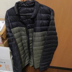 美品　薄手のダウンジャケット　L 