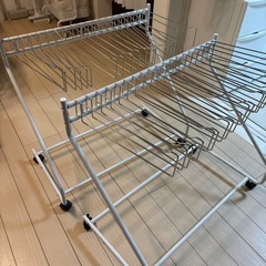 スラックスハンガー キャスター付きの画像