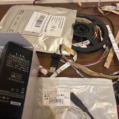LEDコードなど一式の画像