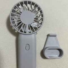 未使用　ハンディファン　軽量　便利