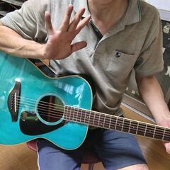 ❤️弦高調整済！「YAMAHA FS-820 ターコイズブルー」＋ケース！の画像