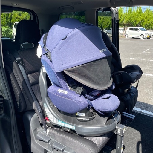 　Aprica Fladea grow ISOFIX プレミアム  
