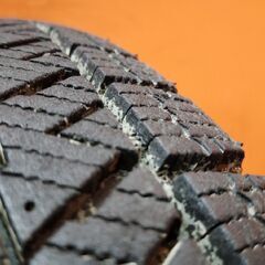 BS BRIDGESTONE BLIZZAK VRX2 155/70R13 13インチ スタッドレス 4本 バリ溝 ピクシスエポック ミライース バモス タウンボックス等(KTE294)の画像