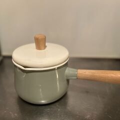 IKEA　鍋と片手鍋　２個セットの画像