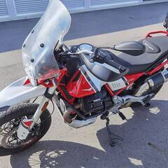 Moto Guzzi　モト・グッツィ　V85TT　9500KM　車検長い　不具合なし　ETC　USBの画像