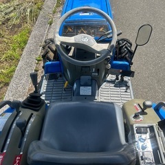 イセキ トラクター 17馬力 4WD 耕深自動 自動水平 逆転PTO パワステ デフロック バックアップ TF173　キャノピー ディー ゼル 耕運幅1300 代掻き 耕運 畝立て畑 宮崎　農機具　簡易始動動画ありの画像