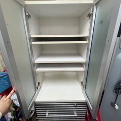 ✨️最終お値下げ✨️❤️‍🔥早い者勝ちになります❤️‍🔥食器棚の画像
