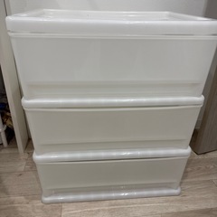 衣装ケース