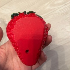 美品❣️いちごのフォーク&スタンドの画像