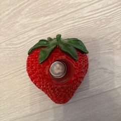 美品❣️いちごのフォーク&スタンドの画像
