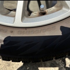 ハウナー W07 16in 6.5J 5H ブリザック VRX 205/55R16 の画像