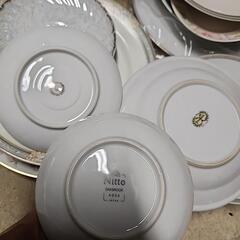 昔の食器の画像