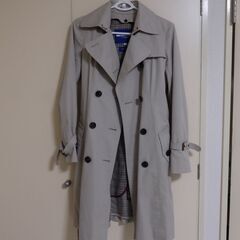 【クリーニング済美品】BURBERRY BLUE LABEL ト...