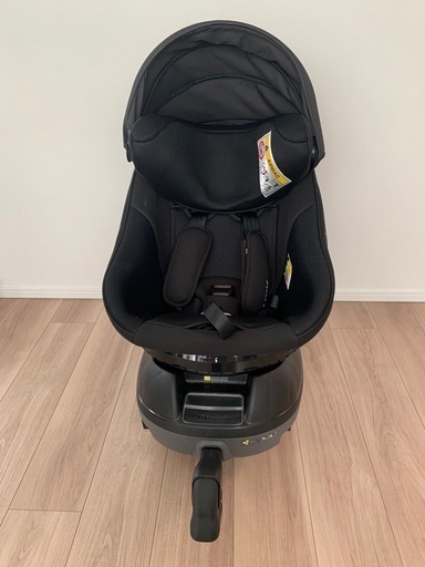 チャイルドシート　combi クルムーヴコンパクト　JSシリーズ