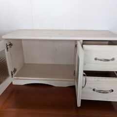 アンティーク調 テレビボードの画像