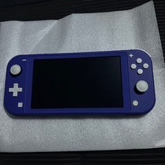 本日限定値下げ☆中古美品☆Nintendo Switchライト ブルー