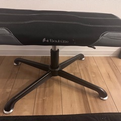 バウヒュッテ　オットマン