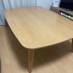 テーブル