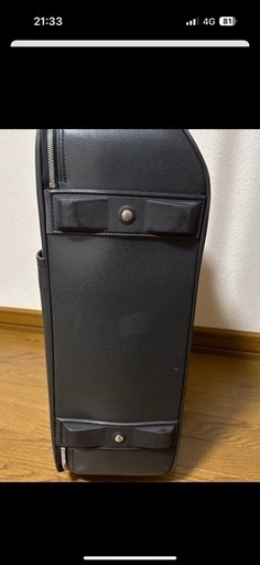 LOUIS VUITTONキャリーケース