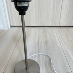 ニトリ　花柄　テーブルランプの画像