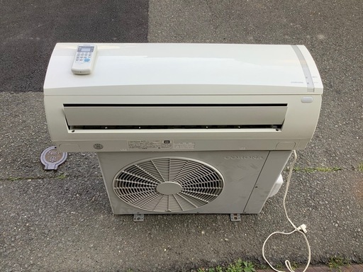 中古コロナエアコン6畳クラス