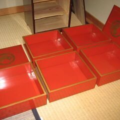 輪島塗朱色五段重箱の画像