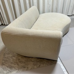 ソファ
の画像