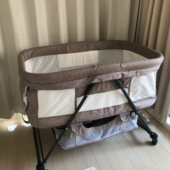 ベビーベッド折り畳み式90cm