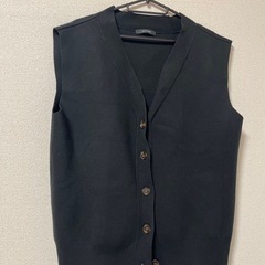ジーナシス　トップス