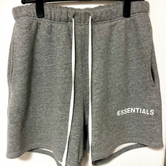 エッセンシャルズハーフパンツ